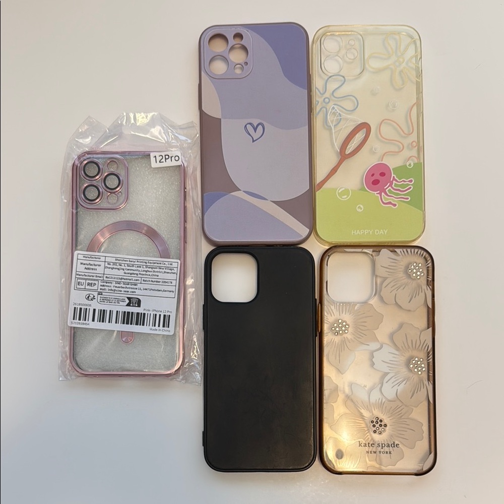 Kate Spade Floral iPhone 12 Pro Case‎ - Gold and Black Bundle of 5